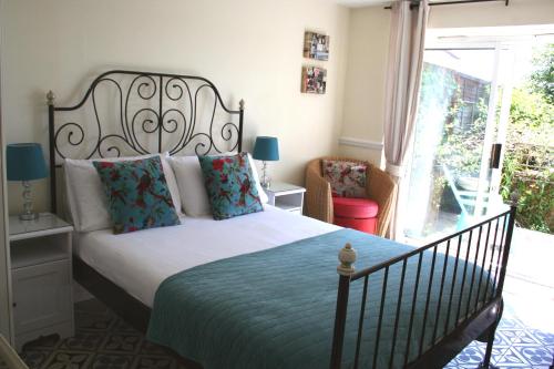 Telstar Guest House Exeter