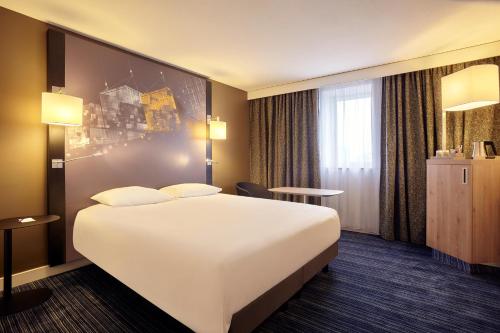 Mercure Le Havre Zentrum Bassin du Commerce Hotel