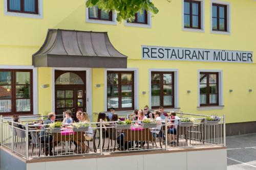 Hotel and Restaurant Müllner