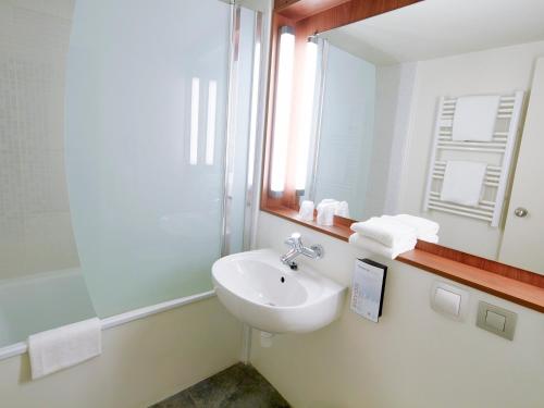 Hotel Campanile Orleans Sud - La Source