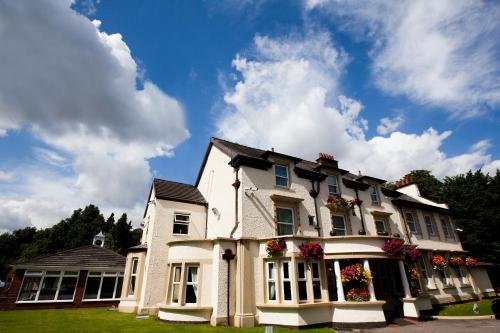 Briars Hall Country House Hotel