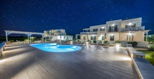 Iphimedeia Apartments & Suites