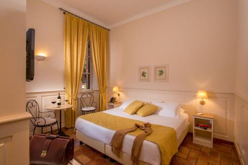 Aenea Superior Inn