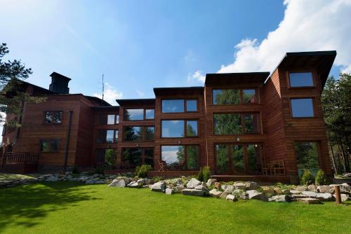 Pinus Villas Conference Lodge