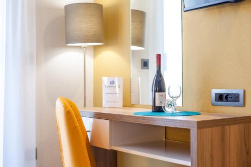 Sunny Days Hotel & Resort