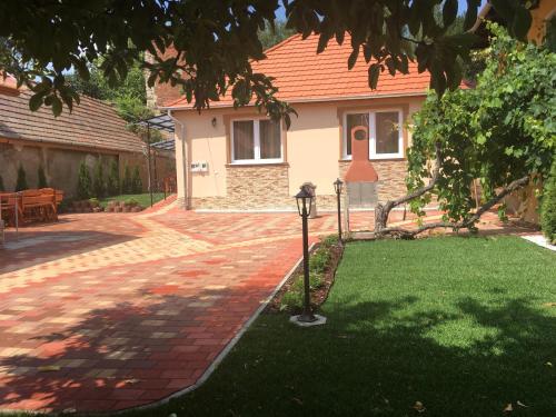 Harmonia Belvarosi Apartmanok