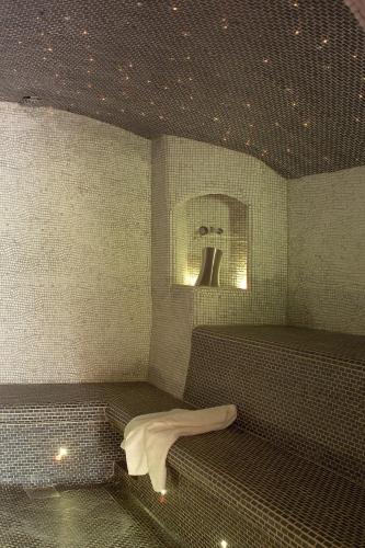 Appart-Hotel at Serre Chevalier Alliey Spa & Pool