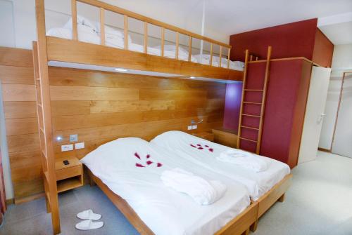 Dennenheuvel - Mont-Des-Pins