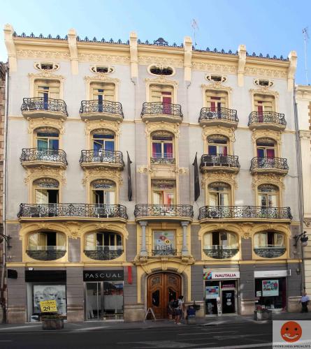 Red Nest Youth Hostel