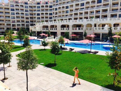 PSB Apartments in South Bay Beach Residence