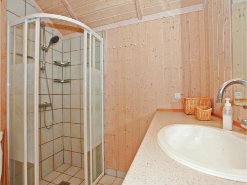 Holiday Home Lynggærdevej Højby X