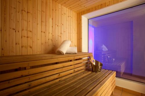 Sandy Beach Hotel & Spa