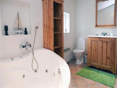 Holiday Home Sletten Hadsund I