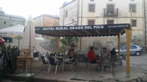 Hotel Rural Grado Del Pico
