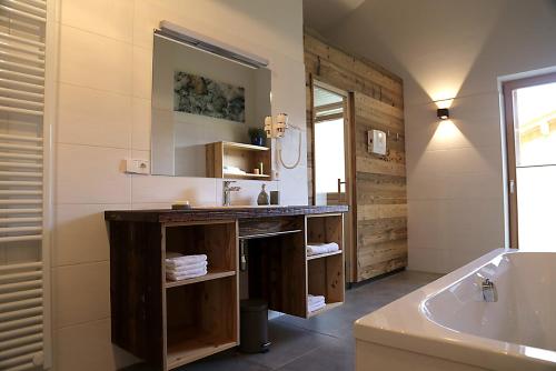 Dobringers Chalet-Dorf Warös