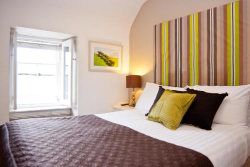 7 Cross Street Boutique Hotel