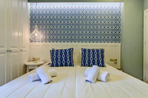 Candia Studios & Rooms