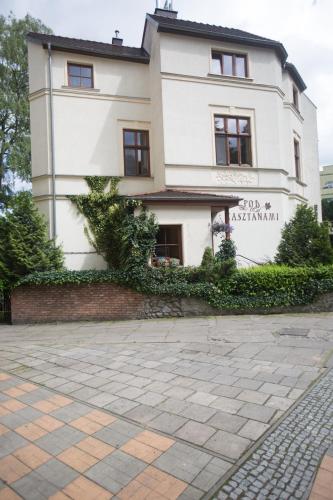Kamienica Pod Kasztanami