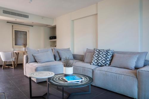 Argostoli Marina Suites