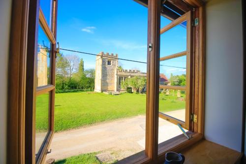 Three Ways Farmhouse Bed And Breakfast