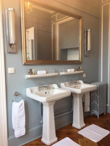 Castel De La Terrasse