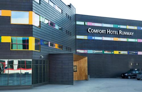 Comfort Hotel Runway