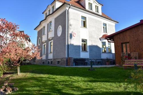 1st Republic Villa