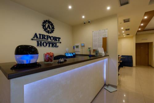 Airport Hotel