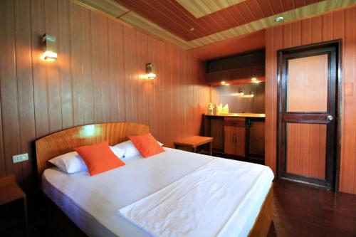 Frendz Resort & Hostel