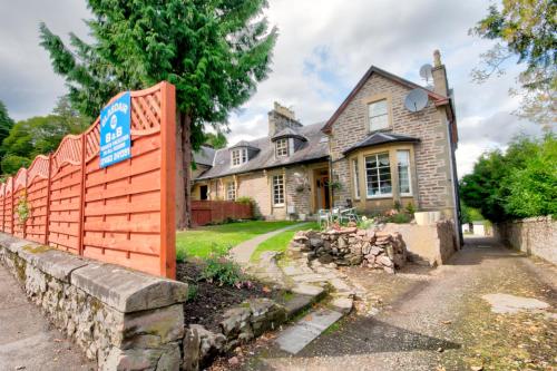 Glasdair Bed And Breakfast