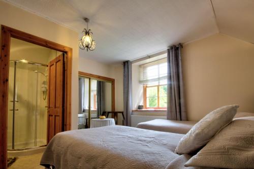 Glasdair Bed And Breakfast