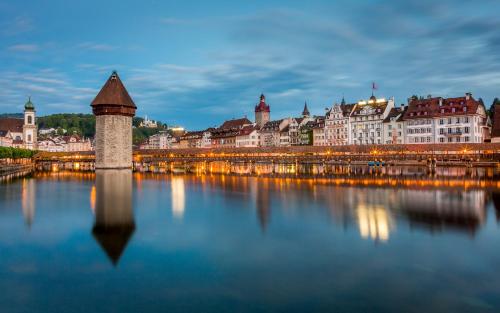 Des Alpes Hotel Restaurant