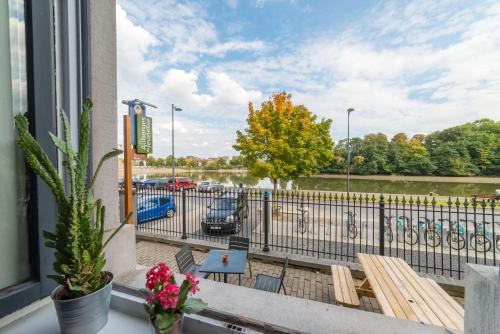 Auberge De Jeunesse De Namur