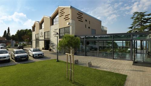 Belvedere Cliff Hotel & Spa