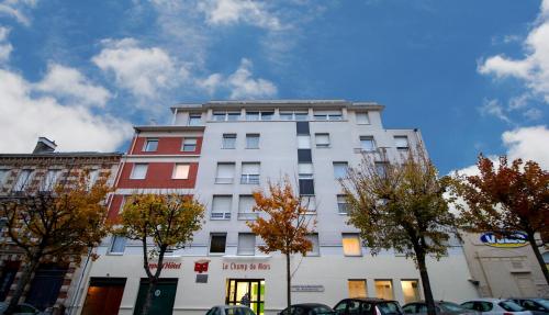 KOSY Appart'hôtels Reims - Le Champ de Mars