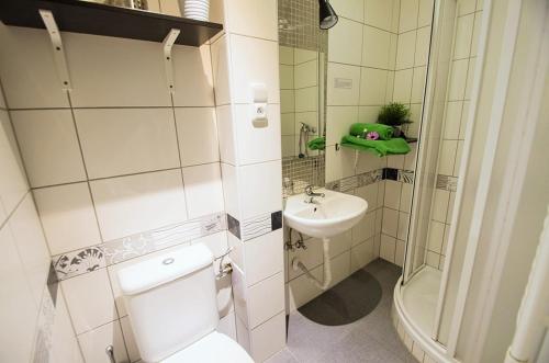 Travel & Joy Hostel