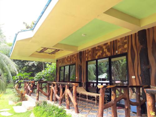 Dabdab Tourist Inn