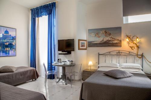 Roma Central Guest House