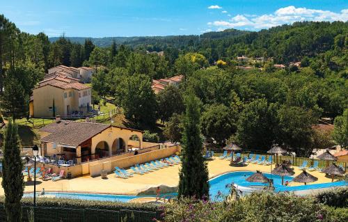 Résidence-Club Odalys Le Domaine des Hauts de Salavas
