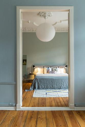 Brilliant Apartments