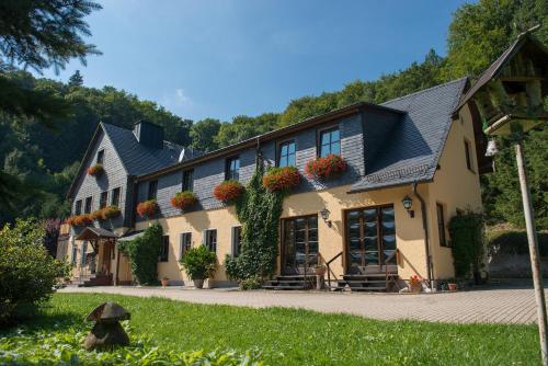 Flair Waldhotel Mellestollen