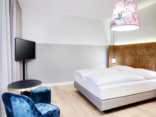 STAGE 12 – Hotel by Penz