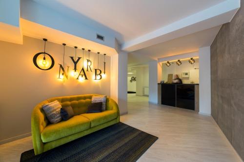 The Hotel Onyarbi