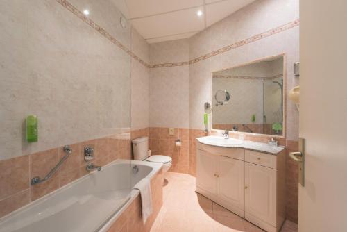 The 1932 Hotel & Spa Cap d'Antibes - MGallery