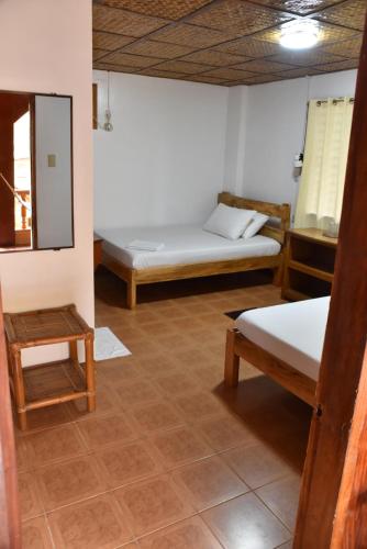 Roy's Rendezvous Boracay