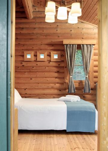 Xenios Chalets