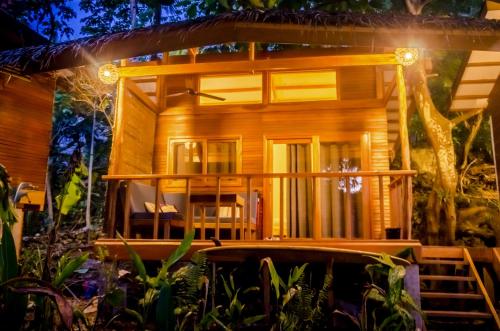 Amihan Bungalows