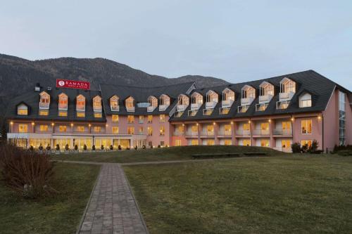Ramada Hotel & Suites by Wyndham Kranjska Gora