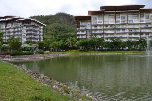 Apartment in Pico De Loro