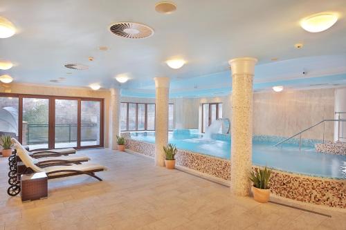 Retro Riverside Wellness Resort